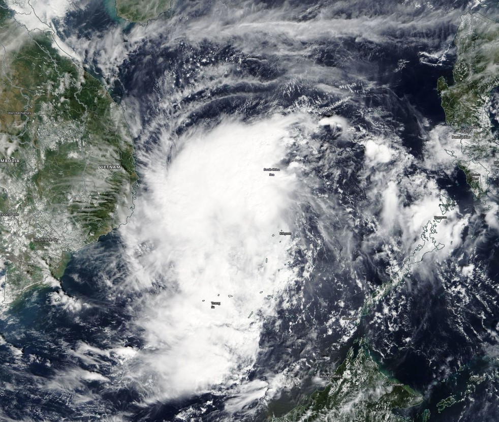 Tropical Storm Kirogi on November 18, 2017