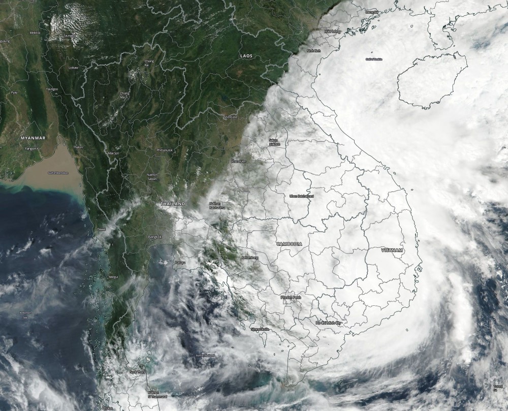 Typhoon Damrey on Novmeber 4, 2017