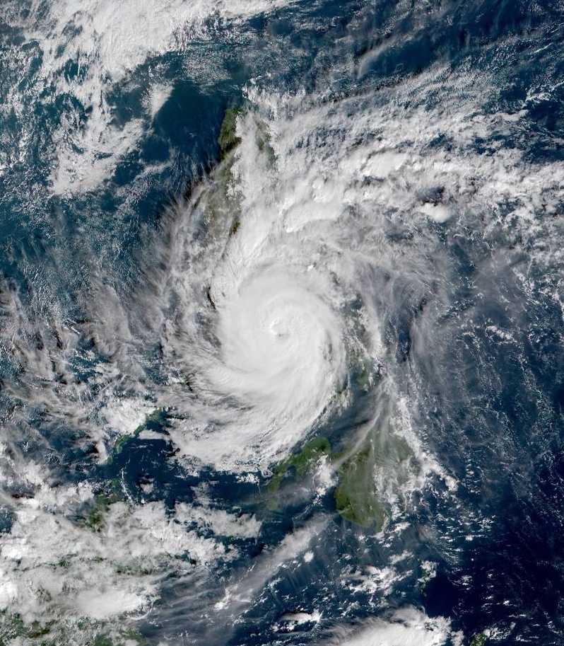 Typhoon Phanfone on December 25, 2019